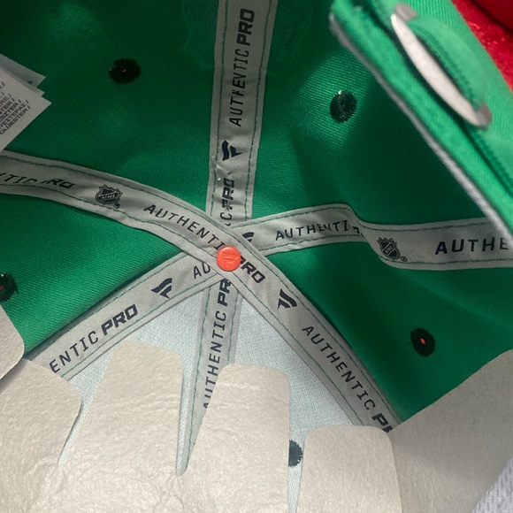 🆕 NHL Anaheim Ducks Fanatics Green Plaid Ball Hat, Snap Strap Adjustable🍀 - Picture 5 of 10